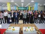 Wali-Kota-Banda-Aceh-Illiza-Saaduddin-Djamal-berfoto-bersama-usai-menjadi-keynote-Speaker.jpg