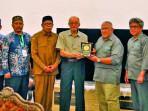Wali-Nanggroe-Serukan-Sinergi-Pers.jpg