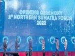 bolik-di-layar-besar-LED-di-atas-panggung-B.jpg