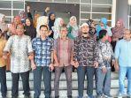 dosen-Politeknik-Negeri-Lhokseumawe-PNL-menggelar-aksi-unjuk-rasa-memperjuangkan-tukin.jpg