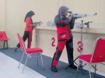 dua-atlet-menembak-aceh-berlatih_20170211_085644.jpg