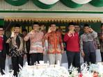 foto-bersama-dalam-OMI.jpg