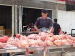Harga Ayam Potong di Kualasimpang Capai Rp 35 Ribu per Kilogram