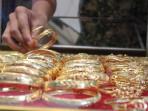 harga-emas-naik-tipis-di-aceh-tamiang_sempat-anjlok.jpg