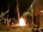 ilustrasi-bakar-diri.jpg