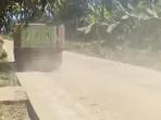 Debu Pekat Selimuti Kota Bahagia, Warga Minta Perhatian Pemkab Aceh Selatan