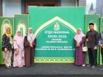 kafilah-aceh-di-panggung-STQHN-Kendari.jpg