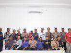 kapolres-nagan-ngopi-bareng-wartawan.jpg