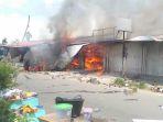 kios-di-batuphat-terbakar.jpg