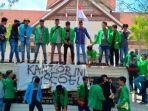 mahasiswa-unimal-menyegel-kantor-bupati-aceh-utara.jpg
