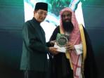 menag-Rilis-Tafsir-Ayat-Al-Quran-Tentang-Pelestarian-Lingkungan-Jangan-Sewenang-wenang-Sama-Alam.jpg