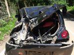 mobil-tertimpa-batu-di-aceh-selatan_.jpg