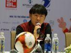 pelatih-timnas-indonesia-shin-tae-yong-2022.jpg