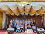 penyerahan-juara-umum-pada-kompetisi-Classic-IX-Insan-Qurani.jpg