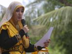 pewaris-kerajaan-aceh-ziarahi-makam-indatu_20170910_204115.jpg