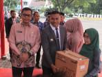 serahkan-mesin-jahit-28102025.jpg