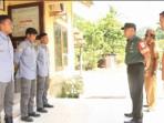 Jaga Kondusifitas Wilayah, Babinsa Kodim 0107/Aceh Selatan Bersama Pemuda dan Warga Gelar Siskamling