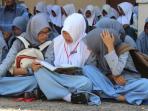 siswi-sma-negeri-1-meulaboh.jpg