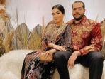 tasya-farasya-bersama-sang-suamiahmad-assegaf.jpg