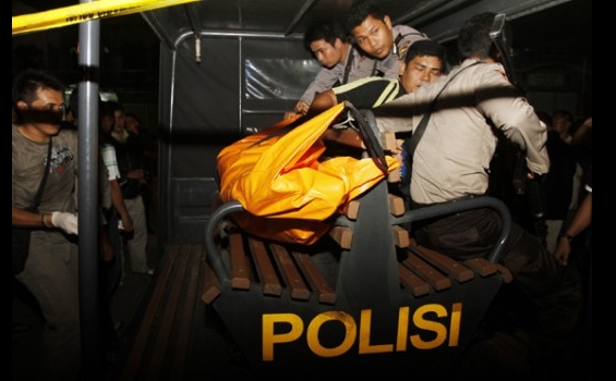 Seorang Warga Tewas Ditembak - 20120101_BUD7.jpg