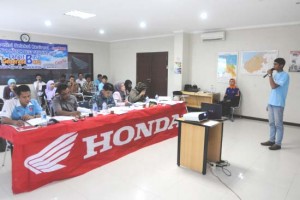 Aprinita dan Monica Juara Karya Ilmiah