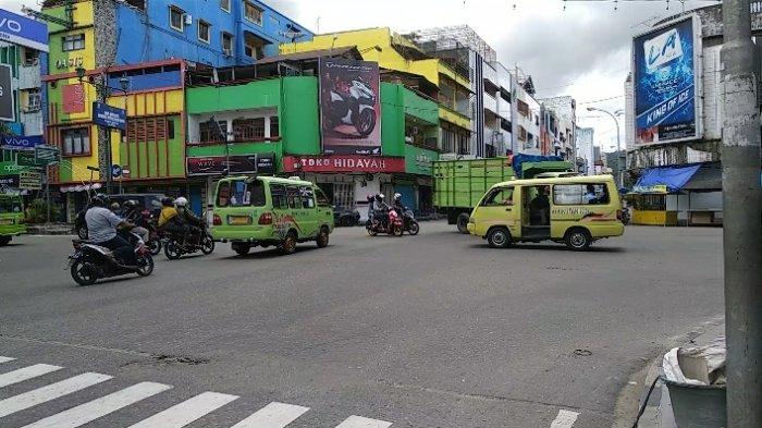 Rawan Kecelakaan, Lampu Lalu Lintas Simpang Empat Al Fatah Ambon Tak Berfungsi