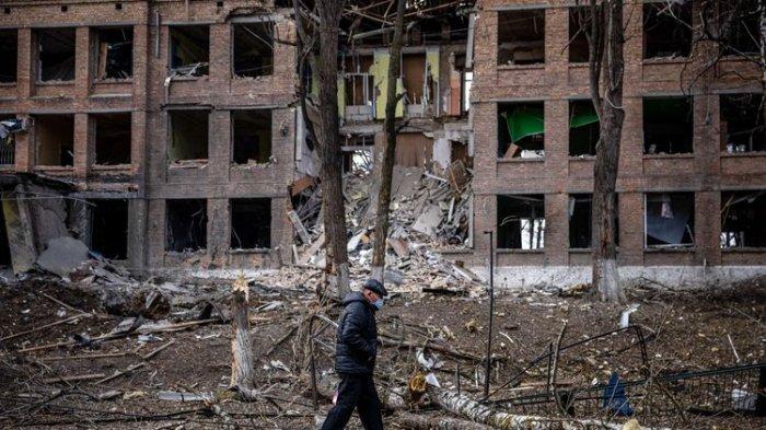 Polandia Usul Aset Rusia Dipakai untuk Bangun Kembali Ukraina
