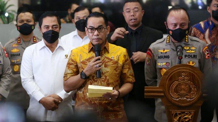 Berstatus Tesangka, Putri Candrawathi Tak Pakai Baju Tahanan saat Rekonstruksi Pembunuhan Brigadir J