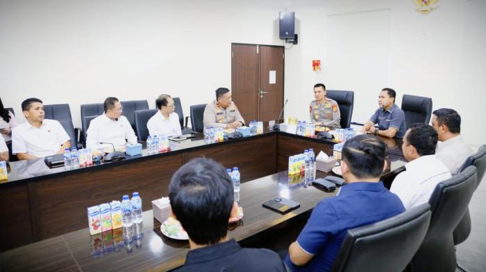 Kapolda Temui Kabinda Maluku: Perkuat Kerja Sama Jaga Stabilitas dan Keamanan