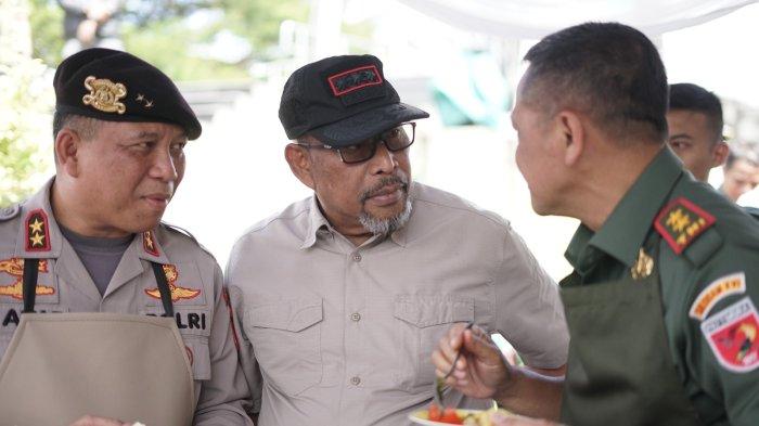 Gubernur Maluku Raih Juara 1 Lomba Masak Ikan Kuah Kuning Kenari