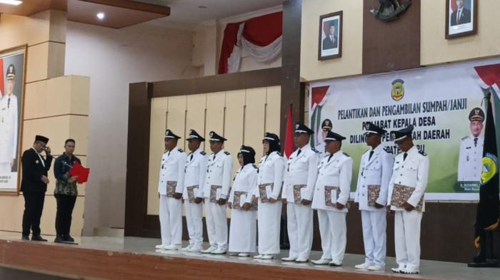 Bupati Buru Lantik Pejabat Kepala Desa, Tekan Pentingnya Pelayanan Publik dan Tata Kelola