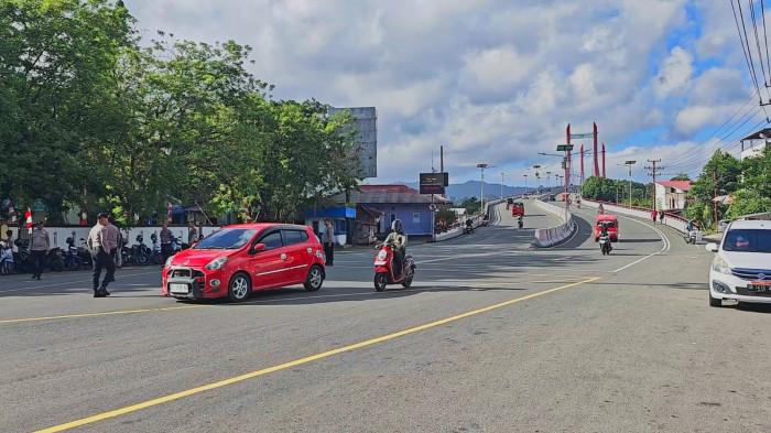 Inggris Menang Dramatis 6-4 atas Prancis, Tak Ada Konvoi Kemenangan di Jembatan Merah Putih Ambon