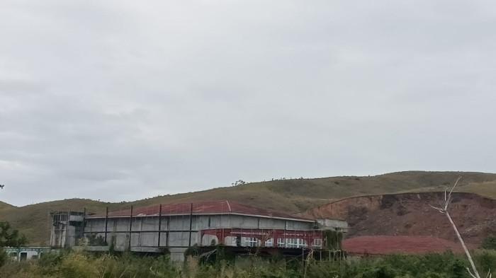 RSUD Buru Mangkrak, Bangunan Dipenuhi Semak Belukar dan jadi Tempat Bermaksiat