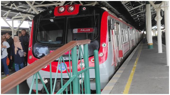 Jadwal KRL Solo - Jogja Jumat Sabtu Minggu, 7 - 9 November 2025: Tarif Rp 8.000
