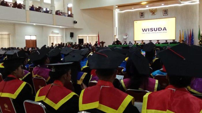 144 Mahasiswa IAKN Ambon Diwisuda, Rektor Harap Para Alumni Dapat Berkontribusi Membangun Bangsa