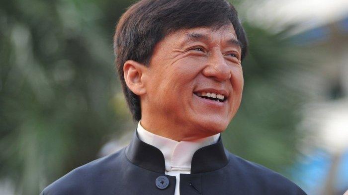 Jackie Chan Disebut Terinfeksi Virus Corona Setelah Berpesta, Ternyata Begini Faktanya