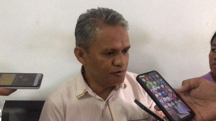 Miris, 17 Tahun Mengabdi, Honorer di Ambon Ini Hanya Digaji Rp. 100 Ribu per Bulan