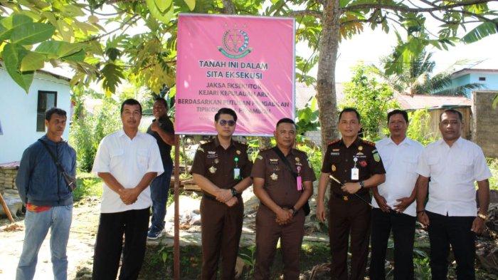 Putusan Inkrah, Aset Engelbertus Retanubun Terpidana Korupsi RS Pratama Marlasi di Aru Disita