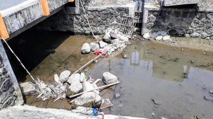 Mayat Bayi Ditemukan dalam Kaleng Biskuit yang Hanyut di Selokan di Yogyakarta, Ini Kronologinya