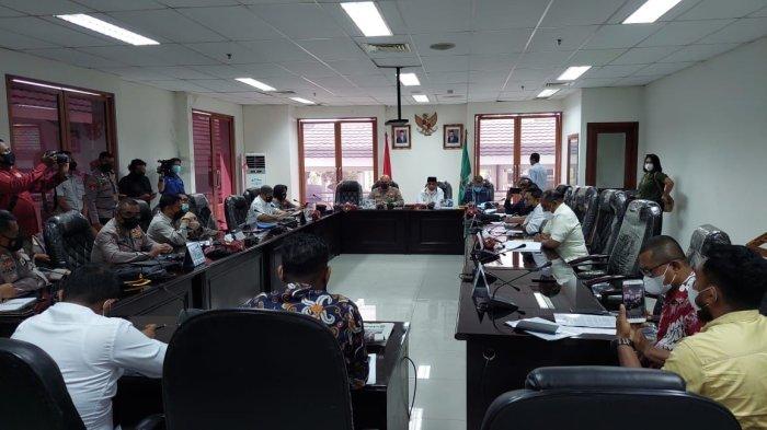 Kronologi Bentrok Polisi dan Warga di Tamilouw Ada 2 Versi, DPRD Bingung