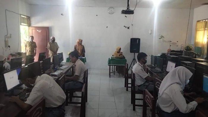 DPR Setuju Sekolah Tatap Muka, Jika Perlu Sediakan GeNose Tes Covid-19 Untuk Siswa