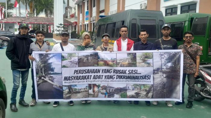 Cegah Rusak Lingkungan dari Tambang Garnet, Pemuda Negeri Haya-Malteng Dituntut 8 Tahun