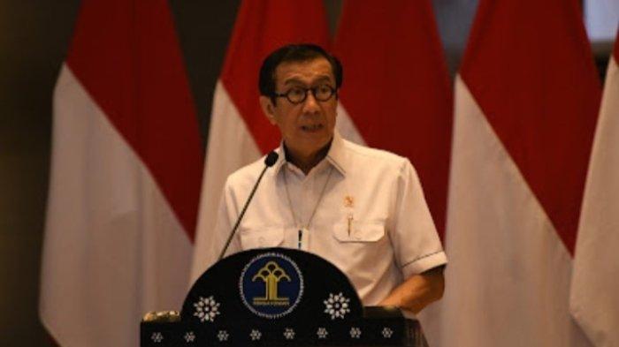 Tak Bisa Melarang, Menkumham Ajak Masyarakat Tahan Diri untuk ke Luar Negeri