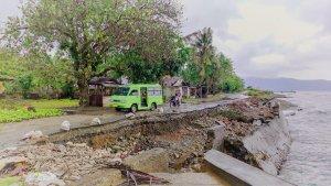 Jalan-rusak-hati-492023.jpg