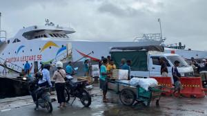 Kapal-Cantika-Lestari-5E-ambon.jpg
