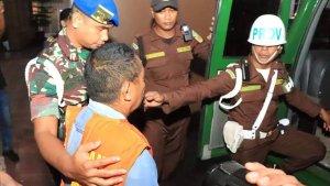 Kepala-Desa-Tutuwawang-ditaham.jpg