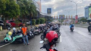 MCM-Macet-ladat.jpg
