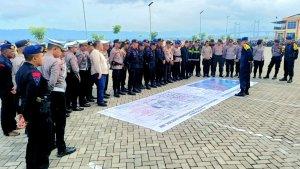 Ratusan-polisi-mengamankan-proses-sidang-paripurna-dprd.jpg