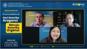 Sesi-diskusi-oleh-Prof-Nyarwi-Ahmad-PhD-dan-Agus-Sudibyo-di-acara-Diskoma.jpg