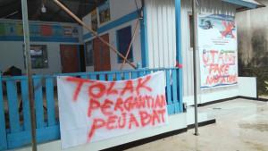 Warga-Elaar-Ngursoin-malra-tolak-pergantian-pj.jpg